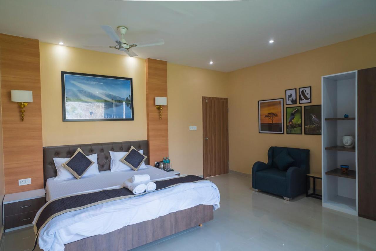 Tusker Tea County Hotel Chalsa Ngoại thất bức ảnh