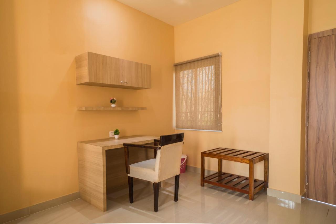 Tusker Tea County Hotel Chalsa Ngoại thất bức ảnh